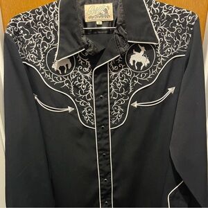 Roper Black Embroidered Pearl Snap Western Shirt